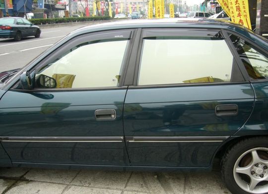 Дефлектори вікон HIC Opel Astra F 1991-1998 седан