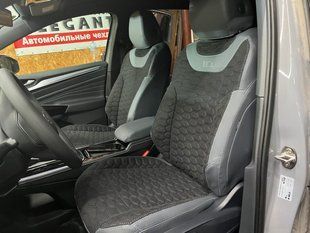 Авточехлы из экокожи и алькантары Volkswagen ID.4 Crozz c 2020г., "Tuning Cobra"
